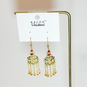 Veideni Gold Chandelier Earrings